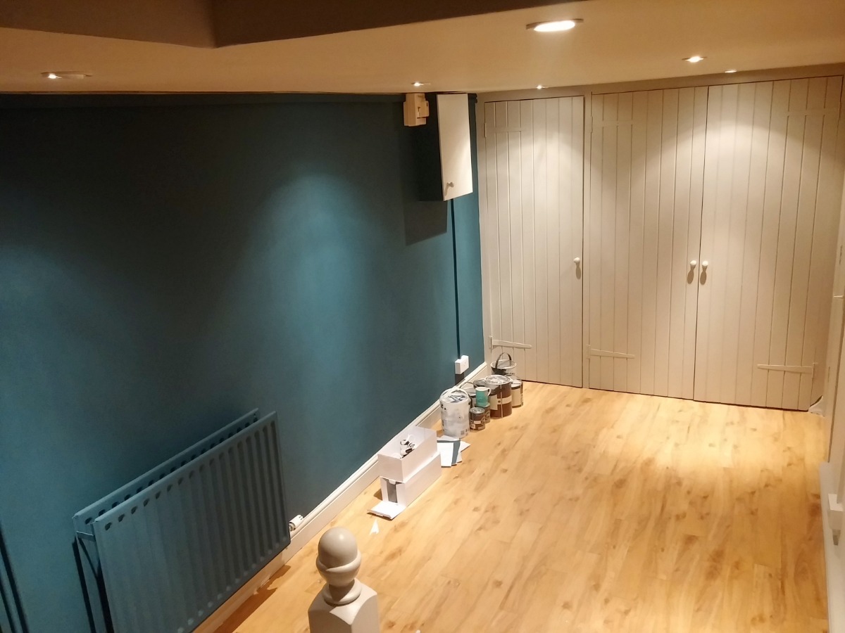 Painter and Decorator: Image 2